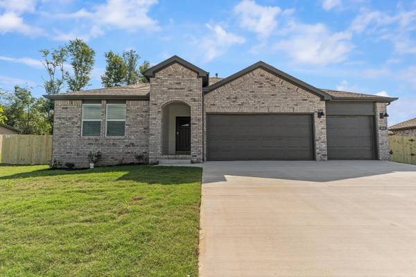 $2150.00 / 4br - 2097ft2 - What's Special64037557379330120
