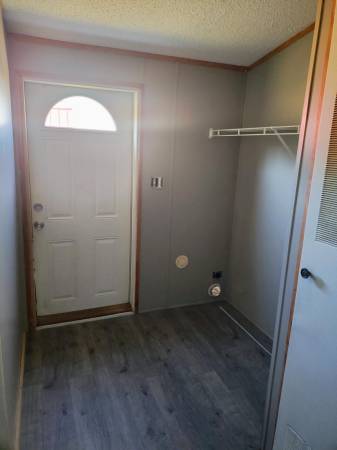 $43,900 / 3br - 1216ft2 - Nice three bedroom two bath (Logansport)63982418000258121