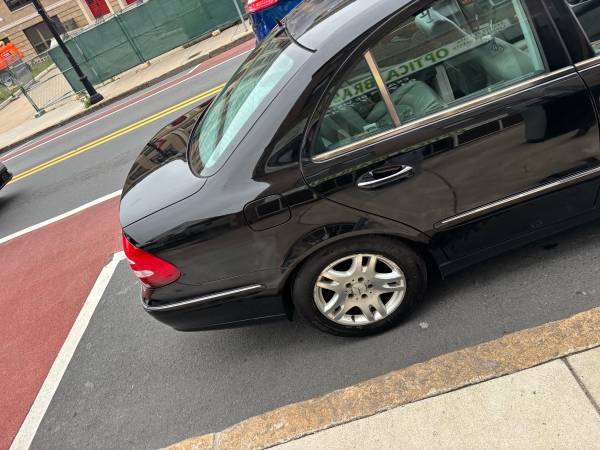 2005 Mercades-Benz E320 4 Matic - $4,000 (Everett)63624498545283122