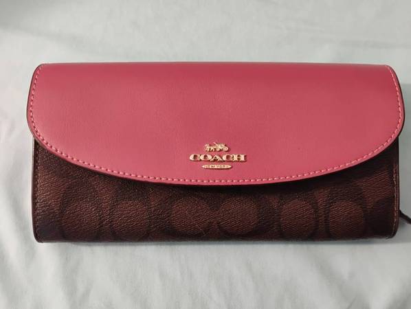 Coach Slim Envelope Wallet in Signature Canvas - $60 or best offer 1