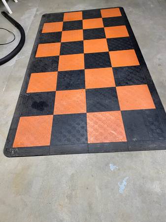 Harley race-deck flooring 1