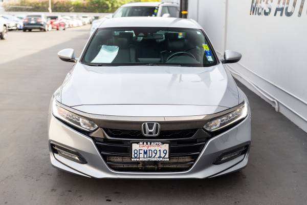 2018 Honda Accord Sedan Sport 1.5T sedán Plata Metálica Lunar - $11,955 (LLAME 510-722-6092 !!)63654699033601121
