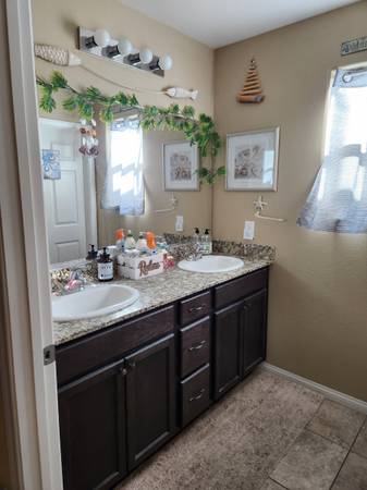 Habitación en alquiler por $700 Laughlin (Billbray Square)63799544949377120