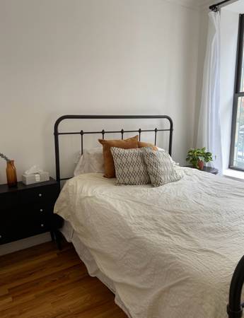 $3,400 / 2br - 850ft2 - Beautiful 2BR Harlem Apartment –  $3,400 (Harlem, New York)63945632988034123