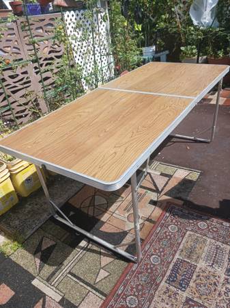 TABLE Foldable 1