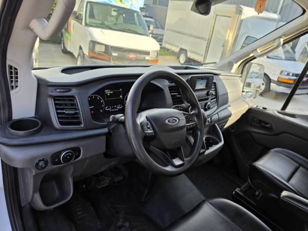 2020 Ford Transit T250 High - Photo 11