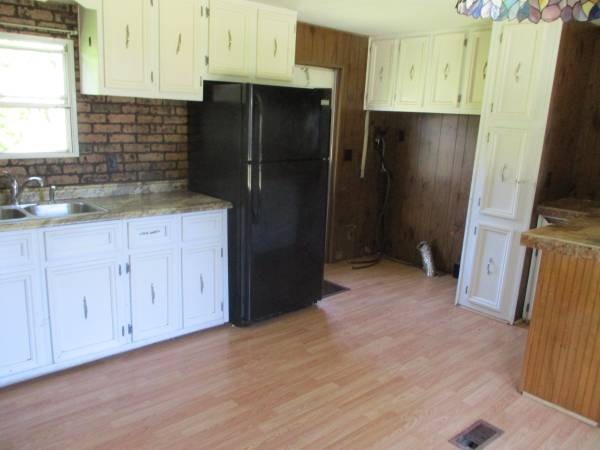 $1,075 / 2br - 2 Bed 1 1/2 Bath (Reidsville N.C.)64027277406723123