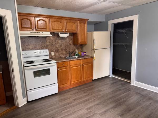 $1,950 / 1br - 700ft2 - Nicely renovated 1 bedroom apartment in Malden (Malden)63655303195905120