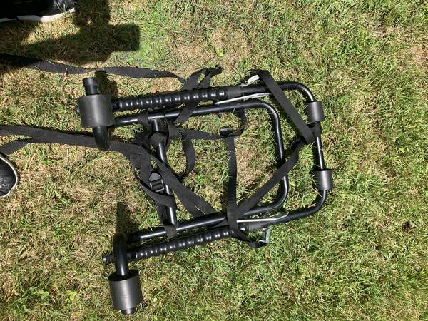Bastidor para bicicleta (portaequipajes) - $50 (Ronkonkoma)63471424072195123