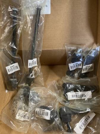 8pc Front Lower Suspension Kit for Chrysler Dodge Plymouth 1
