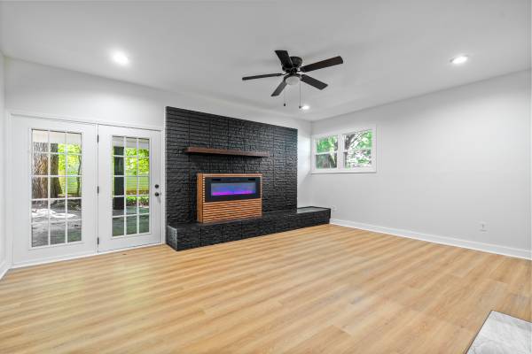 1133 Edgefield Way 1