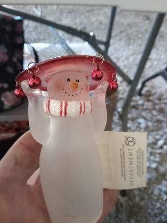 New Department 56 Frosty the Snowman Christmas Ornament Frosted Glass 1