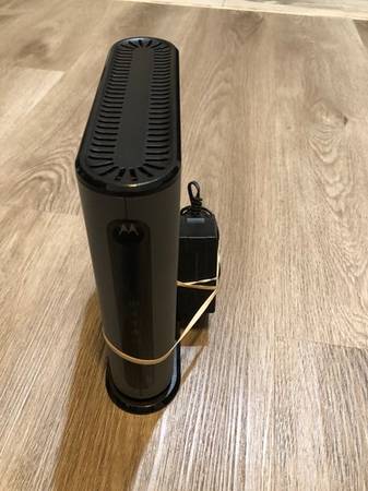 motorola MB8611Modem 1