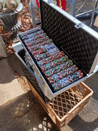 Full set poker chips 1
