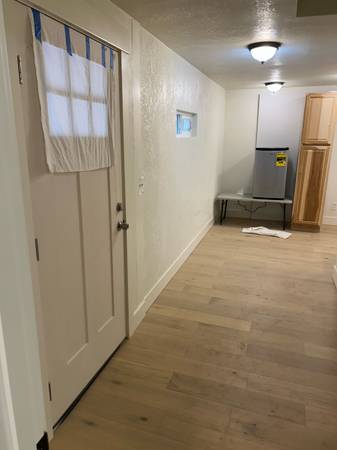 $749 / 1br - 390ft2 - 1 bed 1 bath in mountains out of Grants Pass 15 minutes (Grants Pass North)64192592351490121