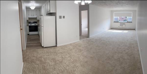 $2,250 / 1br - ~ HEAT/HW/PRKG ~*~ NO BROKER FEE ~ (NEWTON)63828558036483120
