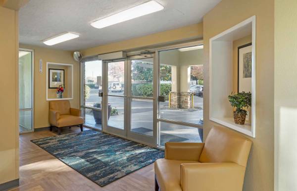 $2,010 / 1br - Extended Stay America Southcenter - Stay Longer and Save More! (tukwila)63814660797569122