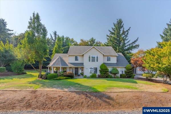 This is meant to be - Home in Salem. 4 Beds, 2 Baths 1