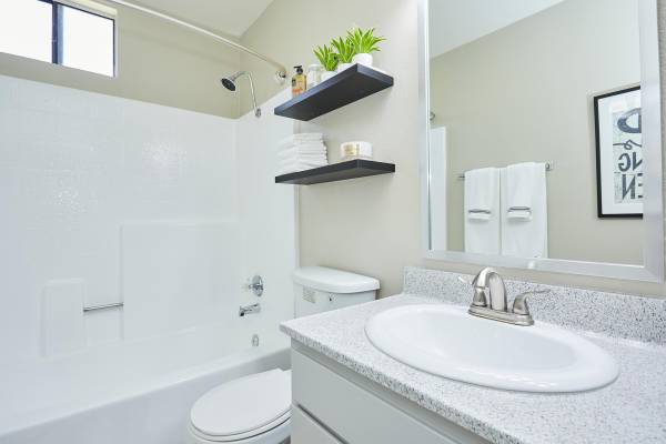 $2,399 / 2br - 945ft2 - Washer/Dryer In-Unit, Extra Storage, Playground (Santa Clarita)63912984449923122