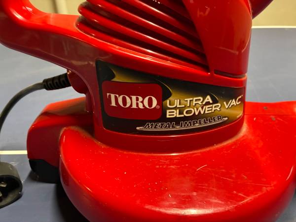 Toro Ultra Blower/Vacuum 1