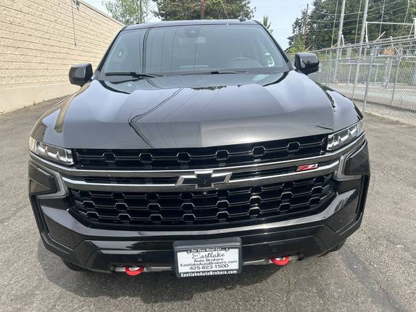 2021 Chevrolet Suburban Z71 4WD --67k millas, Cuero, título limpio-- - $46,995 (kirkland)63613935202305121