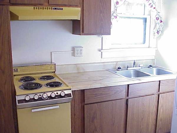 $775 / 1br - 550ft2 - Cozy, One Bedroom, First Floor Apartment (Butler)64013202830211123
