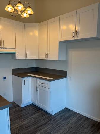 $2,250 / 2br - Moonlight Gardens (Pacoima)63829304567553121