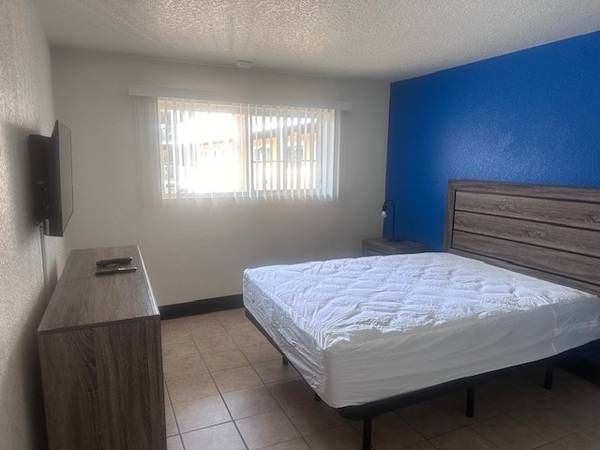 Studio units available, Cable Ready, Studio 1