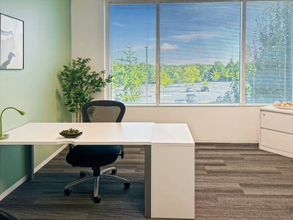 $2,640 / 195ft2 - Big Office for Big Ideas (Brentwood)63904696904835121