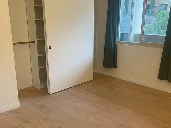 $1,250 / 1br - 750ft2 - Cozy 1BR/1BA Home Move In Today (College Area)63657260372737122