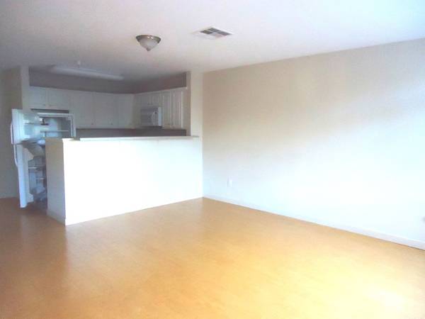 $4,000 / 2br - 1200ft2 - 2/2 updated apartment next to Stanford (palo alto)64045195388034123