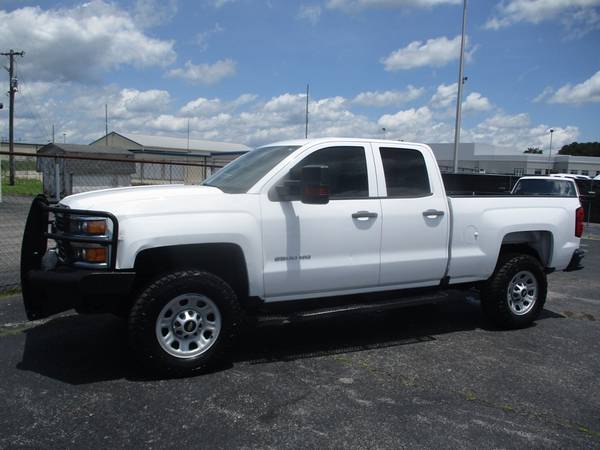 2017 Chevrolet Silverado 2500HD Double Cab 4wd Back Up Camera - $23,900 (Mid TN)63624936104323121