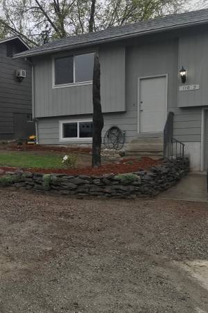 $2,400 / 3br - 1600ft2 - 3 habitaciones 2+b baños dúplex (E Wenatchee)63851169976065122
