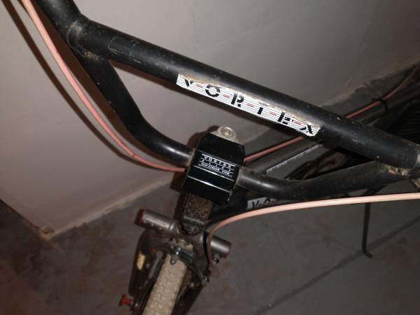 Huffy Vortex BMX vintage - $995 (peoria)62957307054851122