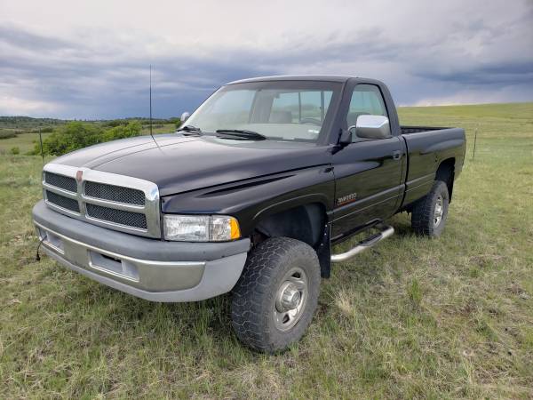 Refurbished 1995 Dodge Ram 2500 Cummins 12-Valve 4x4 Pickup Truck 1