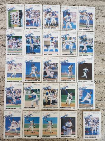 1989 Dodgers Baseball Cards Set & 1987 Dodger's Full Set. 1
