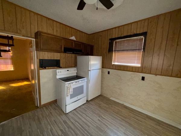 $1,190 / 3br - 1381ft2 - Se renta Casa de 3 recámaras y 2 baños64036372277249124