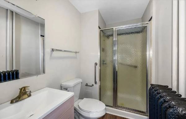 $1650.00 / 4br - 1700ft2 - Spacious 4 Bedroom Apartment | 2 Bath | 2335 May St. Cincinnati, OH |63974472022915122
