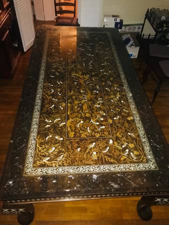 Mesa tallada a mano de madera de rosa genuina - $3.000 (MD)63471432421379121