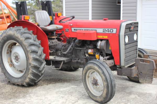 - Tractor Massey Furgeson en venta, modelo 1997 240 & equipo - $18,750 (Vinemont, AL.)62981402043265122