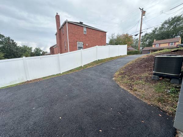 $229,000 / 3br - 1223ft2 - Completely Renovated 3BR / 2BA - Main Floor Master Suite (Penn Hills)64013363501313122