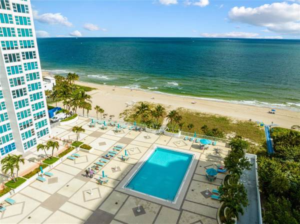 $399,000 / 1br - 1116ft2 - 1 B/1.5 B On the Beach-Renovated (Lauderdale By The Sea)63906441135874120