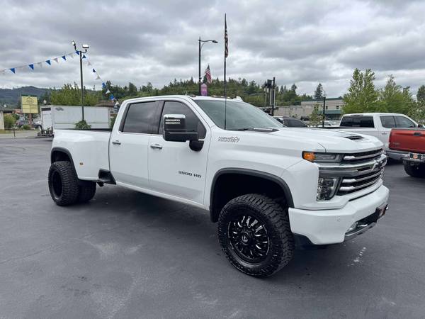 2020 Chevrolet 3500 HD High Country - $68,400 (EATONVILLE)63617276038017121
