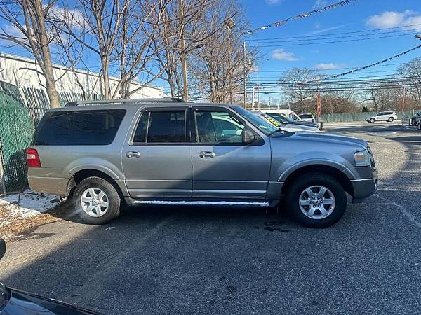 2009 Ford Expedition EL XLT 4x4 4dr SUV - $3,29563617961289091120