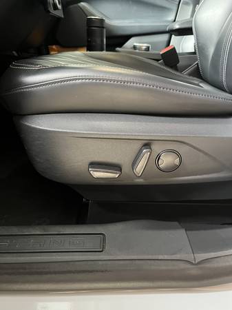 2021 Mustang Mach E - $26,00063469904710787124