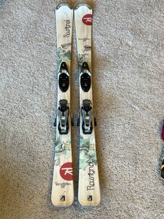 Skis—Rossignol Temptation 82 Skis + Look NX Bindings 1