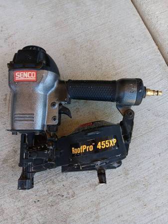 SENCO RoofPro 455XP 1