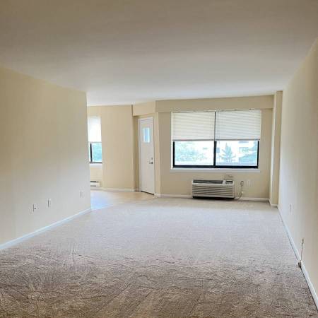 Hackensack condo on Prospect Avenue - one bedroom w garage parking 1