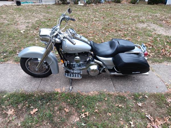 2004 harley Davidson 1450cc road king 1