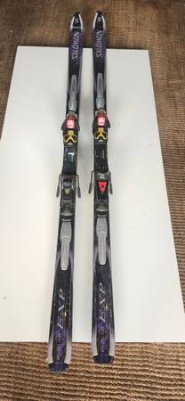 Good Conditi EXP Ski Board 1